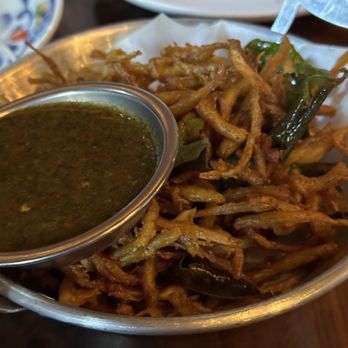 Lom Wong - Fried bamboo - Thai Near Me - Phoenix, Arizona Lom Wong - Fried bamboo - Thai Near Me - Phoenix, Arizona