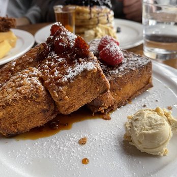 School Restaurant - Bakeries Near Me - Toronto, Ontario
