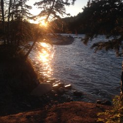 Salmon Grove Campground - Camping on the river