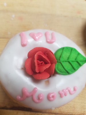 Dale's Donuts by null