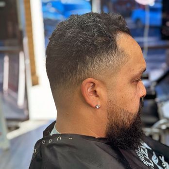 Dapper Cuts Barbershop - Barbers Near Me - Glendale, Arizona Dapper Cuts Barbershop - Barbers Near Me - Glendale, Arizona