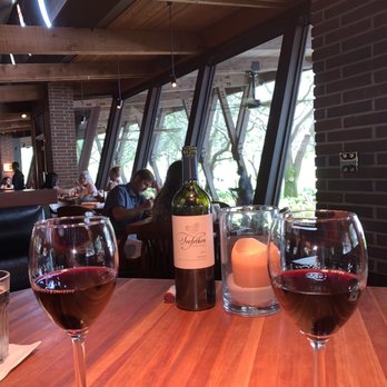 Hillstone Restaurant - New American Near Me - Winter Park, Florida