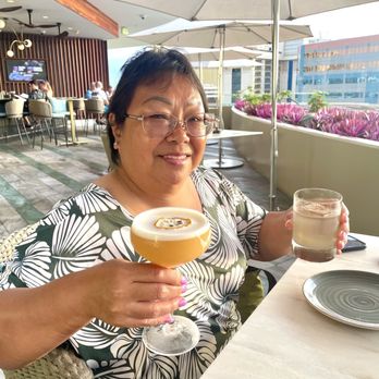 Quiora - Smoked Root & Aloha Made cocktails - Italian Near Me - Honolulu, Hawaii