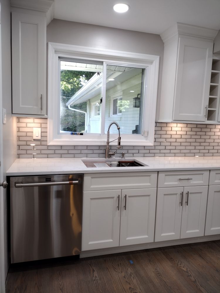 Slide of Dani Handyman Remodeling Service