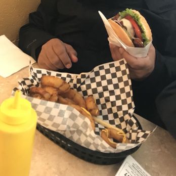 The Grub Hut - Burgers Near Me - Kingston, Washington The Grub Hut - Burgers Near Me - Kingston, Washington