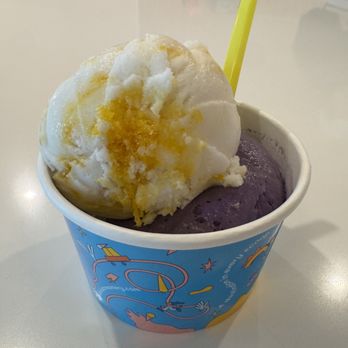 Wanderlust Creamery - Ube and mango sticky rice - Ice Cream & Frozen Yogurt Near Me - Torrance, California