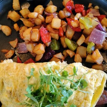 Pradera Brunch - Western Omelette - Breakfast & Brunch Near Me - Baldwin Park, California Pradera Brunch - Western Omelette - Breakfast & Brunch Near Me - Baldwin Park, California