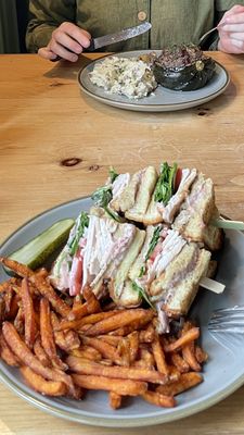 The Gnome Bistro by null