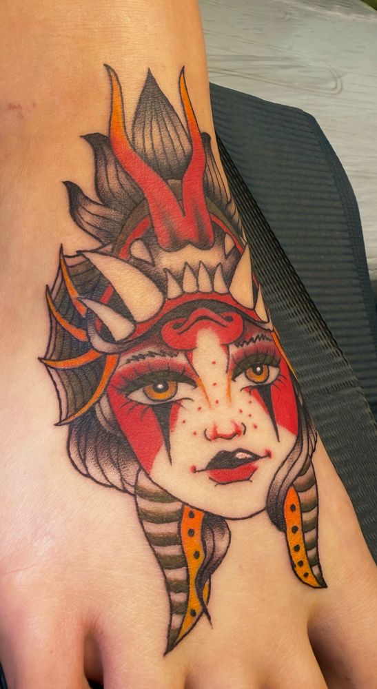 Chong's Tattoo Studio Logo