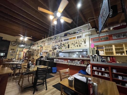 Maxine's Cafe & Bakery by null