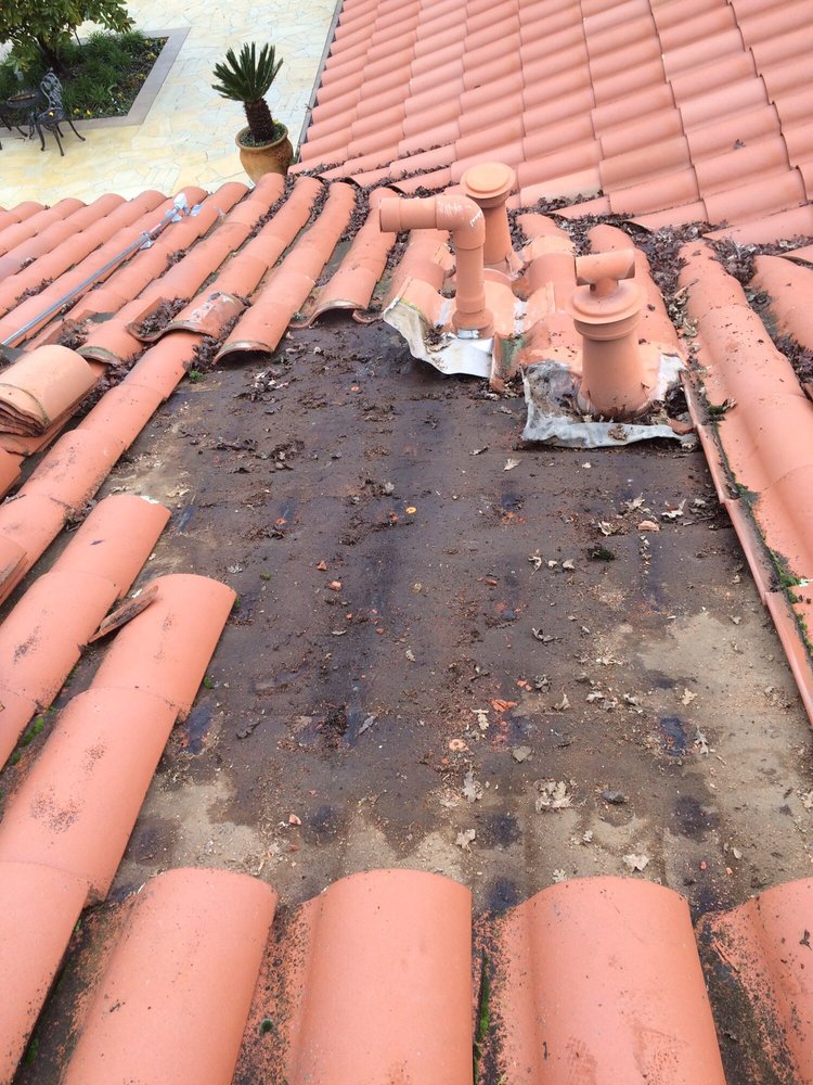 Slide of Clear View Roofing Services