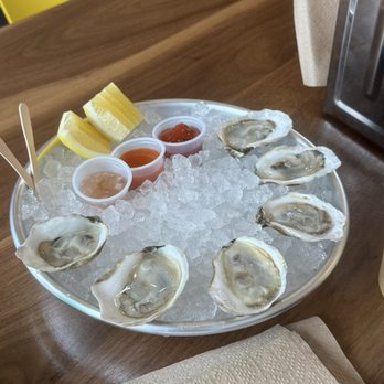 Holdfast Specialty Seafood - oysters - Seafood Near Me - Boston, Massachusetts