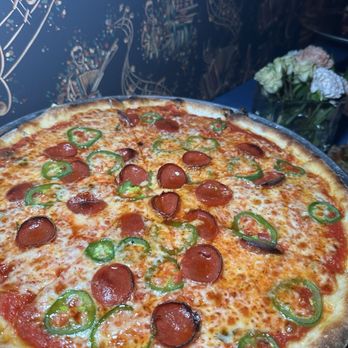 Three Sons Pizza - Pizza Near Me - New Haven, Connecticut