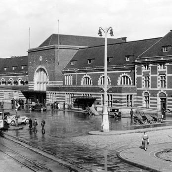 Blume 2000 - Der Münsteraner Hauptbahnhof um 1930 - Public Transportation Near Me - Münster, NW Blume 2000 - Der Münsteraner Hauptbahnhof um 1930 - Public Transportation Near Me - Münster, NW