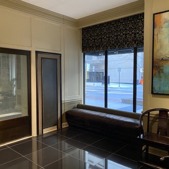 The Whitehall Hotel - Lobby - Hotels Near Me - Chicago, Illinois