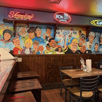 Primanti Bros. Restaurant and Bar - Sandwiches Near Me - Pittsburgh, Pennsylvania Primanti Bros. Restaurant and Bar - Sandwiches Near Me - Pittsburgh, Pennsylvania