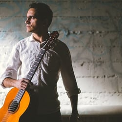 Tavi Jinariu - Tavi Jinariu, Santa Clarita Classical Guitar Lessons