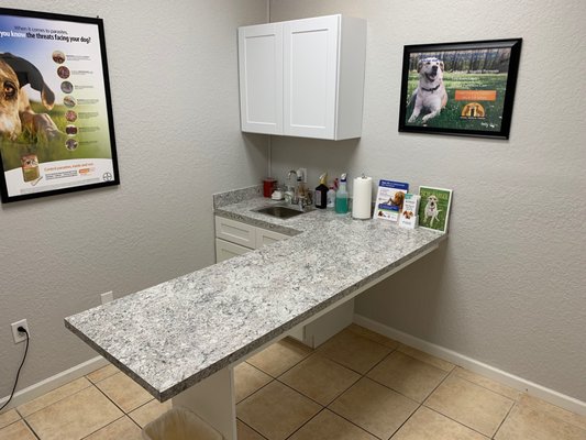 Animal Medical Center