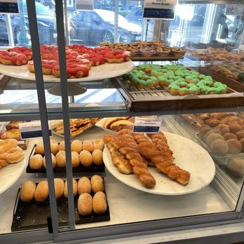 Paris Baguette - Bakeries Near Me - Pleasant Hill, California Paris Baguette - Bakeries Near Me - Pleasant Hill, California