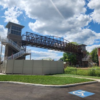 Heritage Park - The pedestrian bridge over the train tracks, to get to the Station and the ever busy Davis Street - Parks Near Me - Culpeper, Virginia