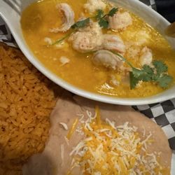 Camarones mojo de ajo- Garlic butter shrimp)
