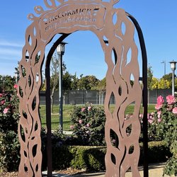 Emerald Glen Park - Rose garden.