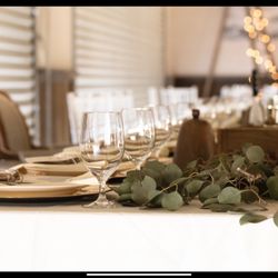 Fox Creek Ranch - The head table.