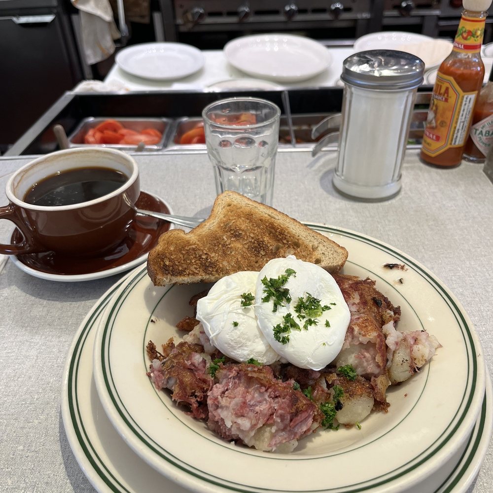 Oceanview Diner - Maryland Breakfast is house made corned beef hash with poached egg. Delightful. - Sandwiches Near Me - Berkeley, California Oceanview Diner - Maryland Breakfast is house made corned beef hash with poached egg. Delightful. - Sandwiches Near Me - Berkeley, California