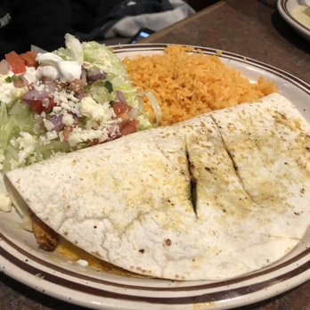 Cancun Mexican Restaurant - Chicken Fajita Quesadilla - Mexican Near Me - Sneads Ferry, North Carolina Cancun Mexican Restaurant - Chicken Fajita Quesadilla - Mexican Near Me - Sneads Ferry, North Carolina