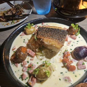 Pez Coastal Kitchen - Seafood Near Me - Pasadena, California Pez Coastal Kitchen - Seafood Near Me - Pasadena, California
