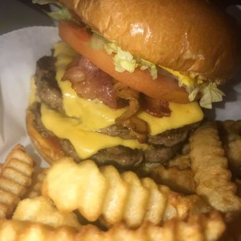 Greene Street Diner - BEST BURGER AWARD, from me!! - Diners Near Me - Snow Hill, North Carolina Greene Street Diner - BEST BURGER AWARD, from me!! - Diners Near Me - Snow Hill, North Carolina