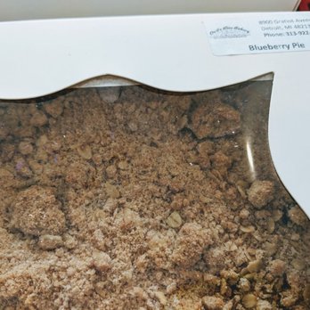 On the Rise Bakery - Blueberry pie - Bakeries Near Me - Detroit, Michigan On the Rise Bakery - Blueberry pie - Bakeries Near Me - Detroit, Michigan