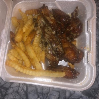 R&R Extreme Wings - Parmesan Garlic Wings - Chicken Wings Near Me - Indianapolis, Indiana R&R Extreme Wings - Parmesan Garlic Wings - Chicken Wings Near Me - Indianapolis, Indiana