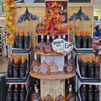 Trader Joe's - Grocery Near Me - Orlando, Florida