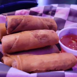 Cap'n Rons Bar & Grill - Lumpia