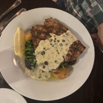 Daniel's Casual Fine Dining - Chefs special - New American Near Me - Wilson, North Carolina