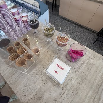 Mimi Creamery - Ice Cream & Frozen Yogurt Near Me - Los Angeles, California Mimi Creamery - Ice Cream & Frozen Yogurt Near Me - Los Angeles, California