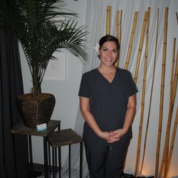 Island Vibes Massage - Suzy Holmbeck, LMT MA#76040