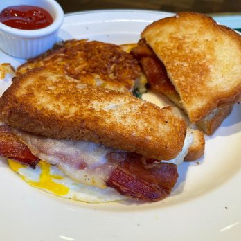 Sadelle's - Breakfast & Brunch Near Me - Las Vegas, Nevada Sadelle's - Breakfast & Brunch Near Me - Las Vegas, Nevada