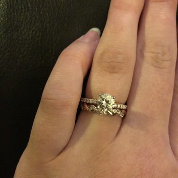 Shane Co. - Jewelry Near Me - Tigard, Oregon Shane Co. - Jewelry Near Me - Tigard, Oregon