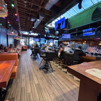 The Porch - Indoor seating - Bars Near Me - Gilbert, Arizona