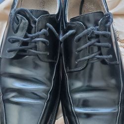 A-1 Shoe Repair - Black Florsheim dress shoes shined