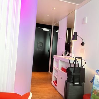 CitizenM - Tiny rooms - Hotels Near Me - Washington, DC, District of Columbia CitizenM - Tiny rooms - Hotels Near Me - Washington, DC, District of Columbia