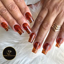 POLISH LAB NAILS & SPA