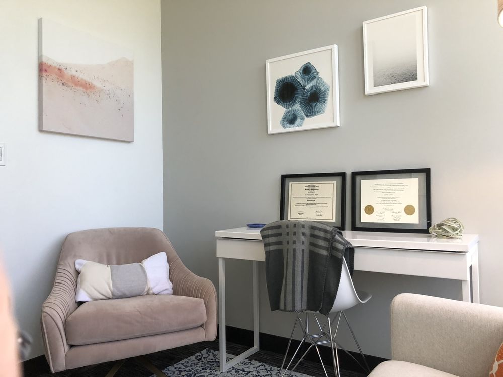 Julie Trim, PhD - grief counselor in San Diego, CA