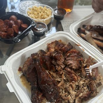 Nini's BBQ - Caterers Near Me - Menifee, California