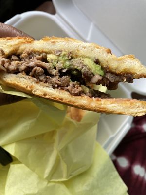Carnitas El Artista by null