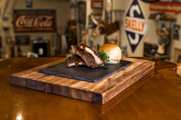 Fall Creek Steak and Catfish House by null