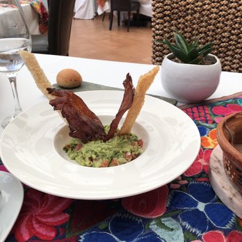 La Virgen de la Cueva - Guacamole with bacon and chicharrón - Mexican Near Me - Guanajuato, GUA