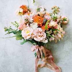 Alba Dahlia Floral - Flowers